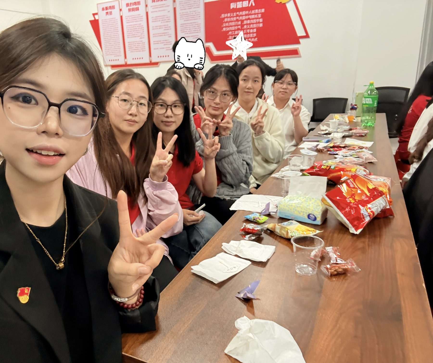 生活权益部成员合影